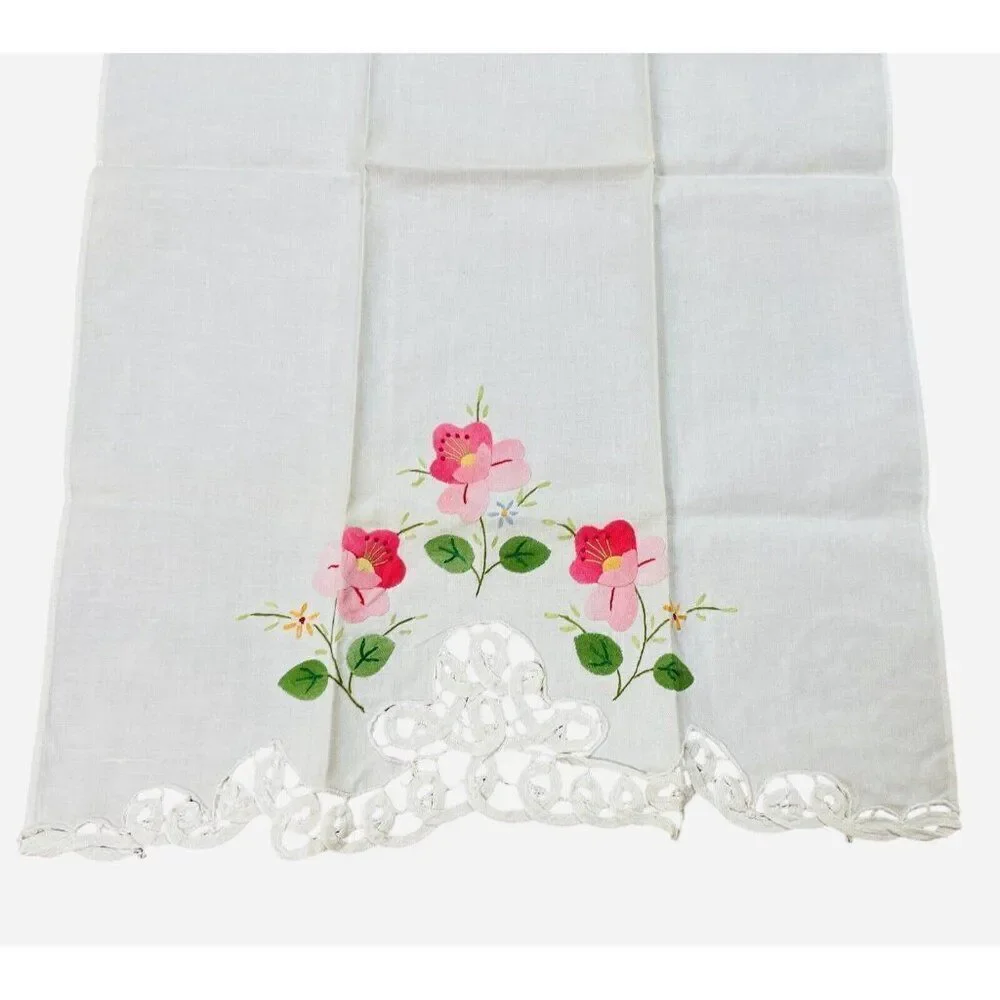 Vintage Pink Flower Linen Tea Towels Set 2 Lace Edge 22x14 Appliqué Embroidered